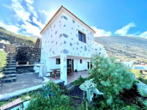 Casa rural con BBQ, Wifi y inolvidable vista a océano, El Hierro